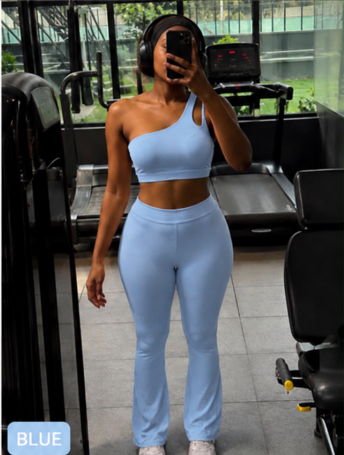 One-Shoulder Flare Active Set