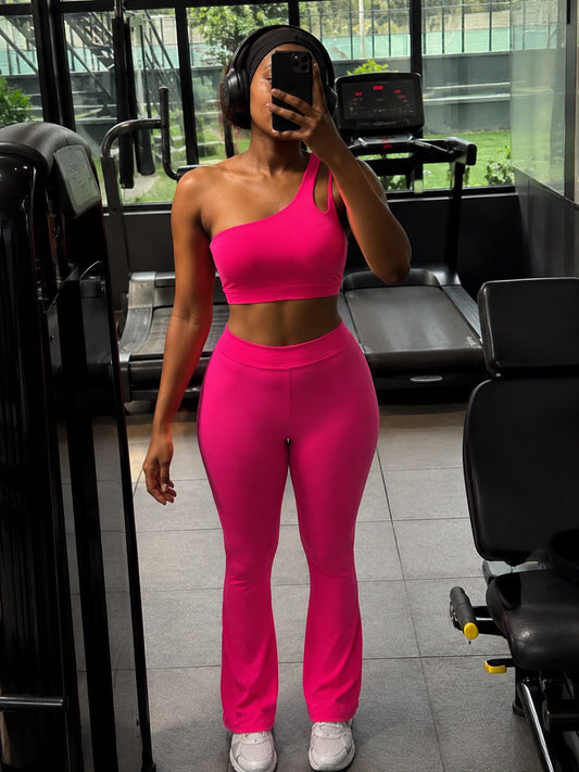 One-Shoulder Flare Active Set