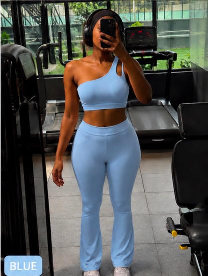One-Shoulder Flare Active Set