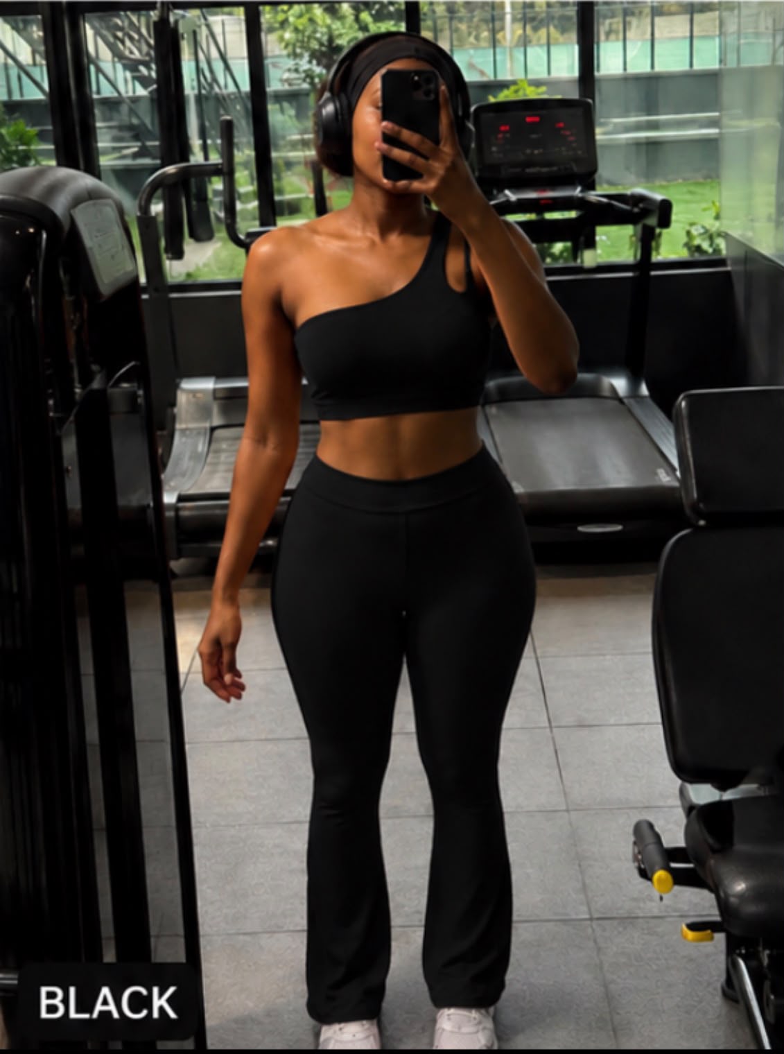 One-Shoulder Flare Active Set