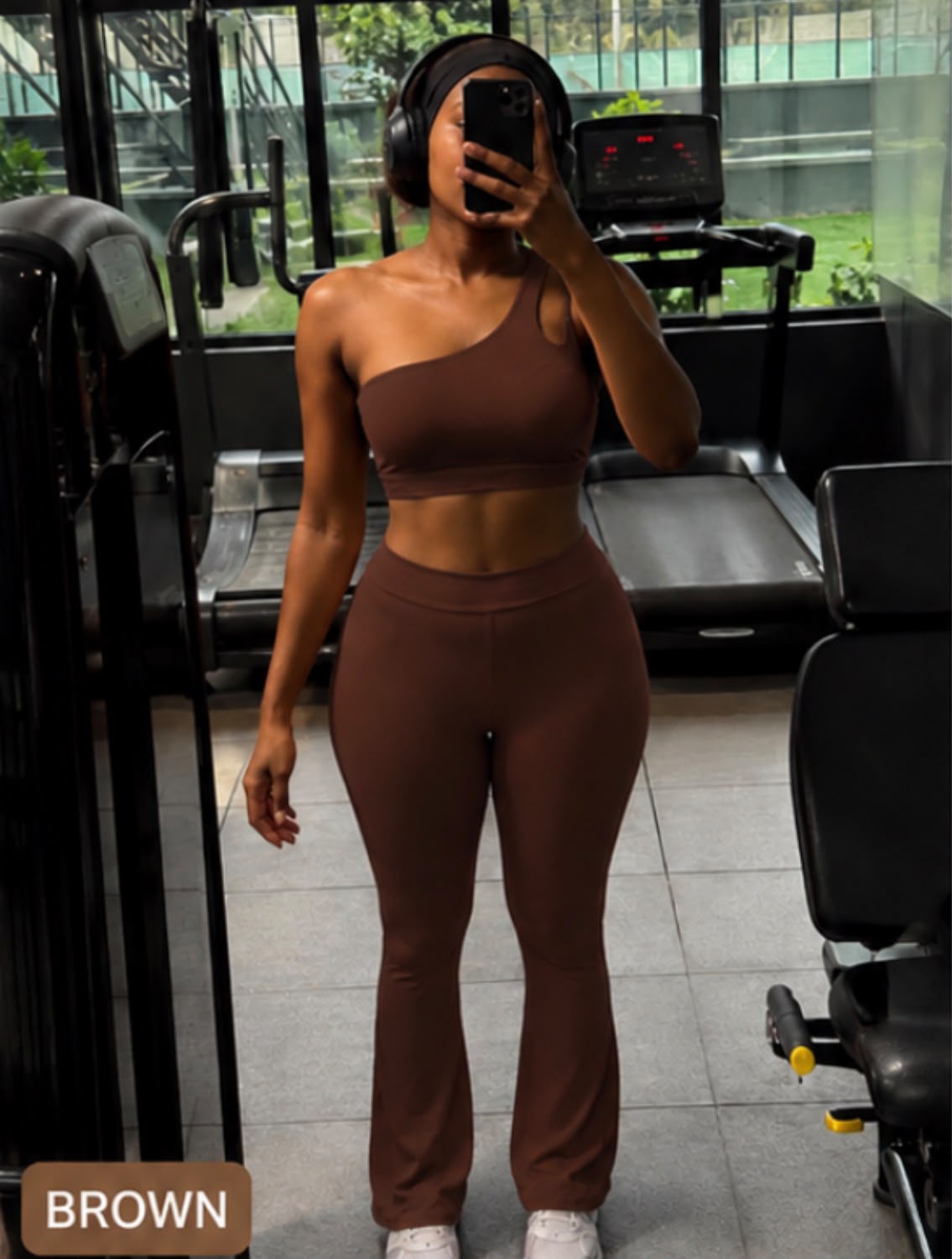 One-Shoulder Flare Active Set
